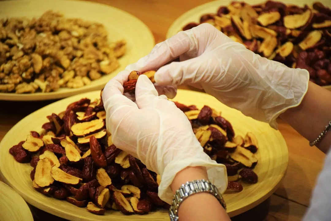 寶媽在家創(chuàng)業(yè)生意_寶媽在家如何創(chuàng)業(yè)_寶媽在家創(chuàng)業(yè)成功案例