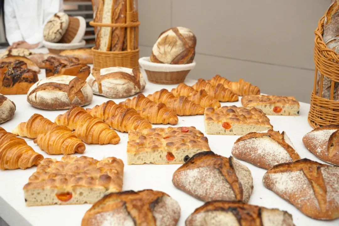 寶媽帶娃創(chuàng)業(yè)文案_寶媽帶娃創(chuàng)業(yè)正能量簡(jiǎn)短的句子_帶娃創(chuàng)業(yè)的文案